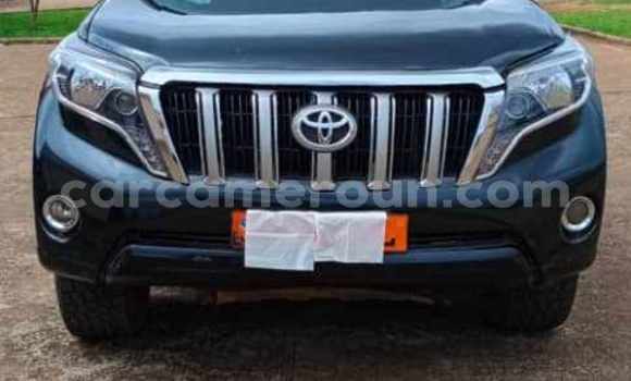 Sayi Na hannu Toyota Prado Black Mota in Yaounde a Babban Kamaru