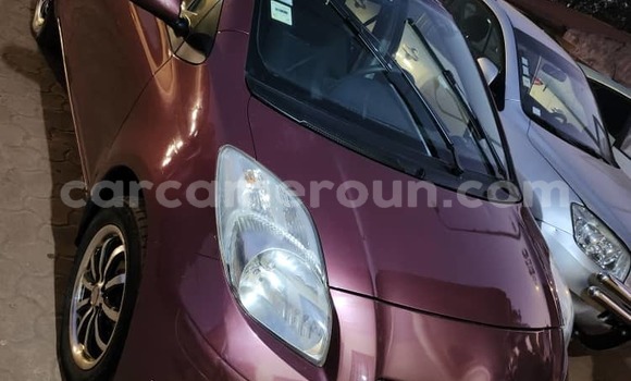 Sayi Na hannu Toyota Vitz Red Mota in Yaounde a Babban Kamaru Sayi Na hannu Toyota Vitz Red Mota in Yaounde a Babban Kamaru