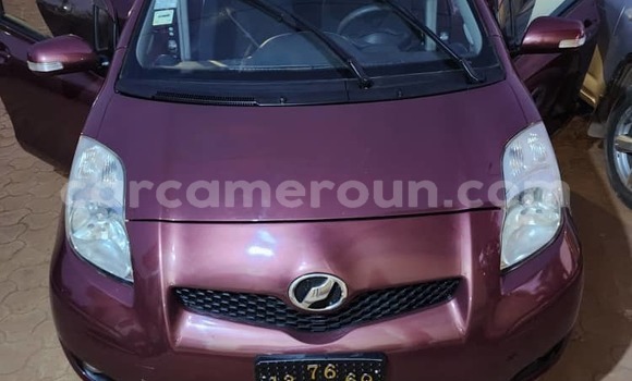 Sayi Na hannu Toyota Vitz Red Mota in Yaounde a Babban Kamaru Sayi Na hannu Toyota Vitz Red Mota in Yaounde a Babban Kamaru