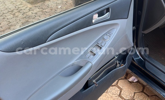 Buy New Hyundai Sonata Black Car in Yaounde in Central Cameroon Buy New Hyundai Sonata Black Car in Yaounde in Central Cameroon