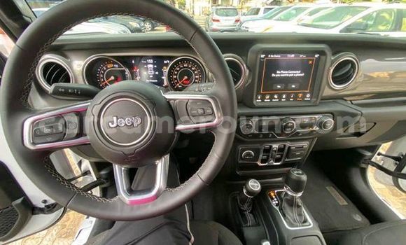 Sayi Na hannu Jeep Wrangler Sauran Mota in Douala a Ƙasar Kamaru Sayi Na hannu Jeep Wrangler Sauran Mota in Douala a Ƙasar Kamaru