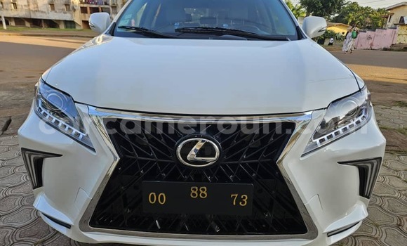 Sayi Na hannu Lexus RX Sauran Mota in Douala a Ƙasar Kamaru Sayi Na hannu Lexus RX Sauran Mota in Douala a Ƙasar Kamaru