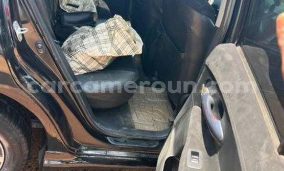 Sayi Na hannu Toyota Blade Sauran Mota in Douala a Ƙasar Kamaru Sayi Na hannu Toyota Blade Sauran Mota in Douala a Ƙasar Kamaru