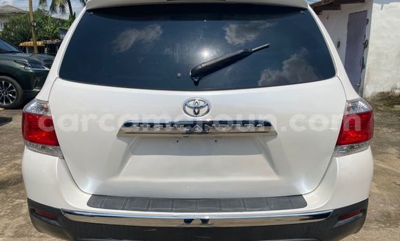 Acheter Import Voiture Toyota Highlander Blanc à Douala, Littoral Cameroon Acheter Import Voiture Toyota Highlander Blanc à Douala, Littoral Cameroon