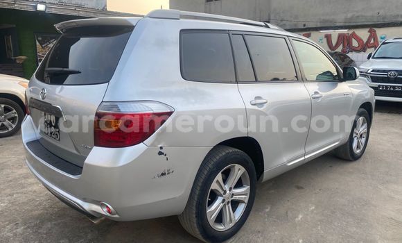 Acheter Import Voiture Toyota Highlander Gris à Douala, Littoral Cameroon Acheter Import Voiture Toyota Highlander Gris à Douala, Littoral Cameroon