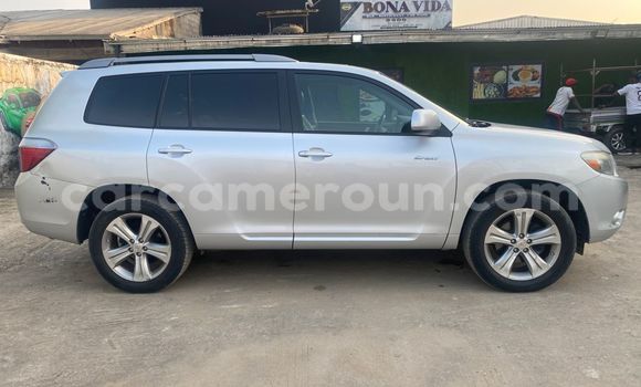 Acheter Import Voiture Toyota Highlander Gris à Douala, Littoral Cameroon Acheter Import Voiture Toyota Highlander Gris à Douala, Littoral Cameroon