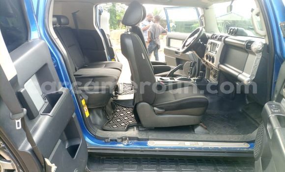 Acheter Occasion Voiture Toyota FJ Cruiser Autre à Douala, Littoral Cameroon Acheter Occasion Voiture Toyota FJ Cruiser Autre à Douala, Littoral Cameroon
