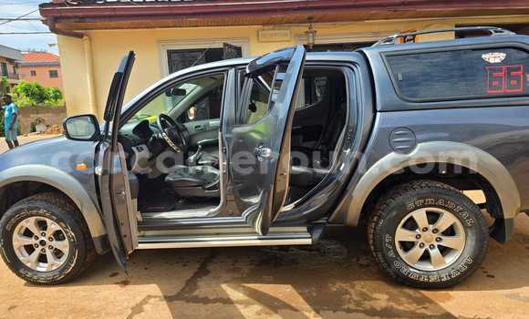 Acheter Occasion Voiture Toyota FJ Cruiser Autre à Douala, Littoral Cameroon Acheter Occasion Voiture Toyota FJ Cruiser Autre à Douala, Littoral Cameroon