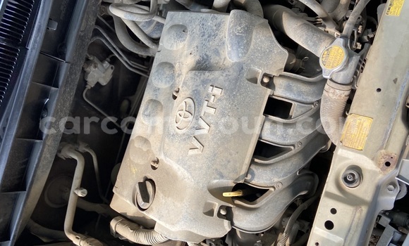 Sayi Na hannu Toyota Yaris Verso Sauran Mota in Douala a Ƙasar Kamaru Sayi Na hannu Toyota Yaris Verso Sauran Mota in Douala a Ƙasar Kamaru