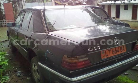 Buy Used Mercedes‒Benz E–Class Black Car in Yaounde in Central Cameroon Buy Used Mercedes‒Benz E–Class Black Car in Yaounde in Central Cameroon