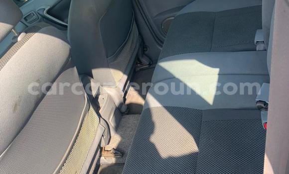 Sayi Na hannu Toyota RAV4 Azurfa Mota in Yaounde a Babban Kamaru Sayi Na hannu Toyota RAV4 Azurfa Mota in Yaounde a Babban Kamaru