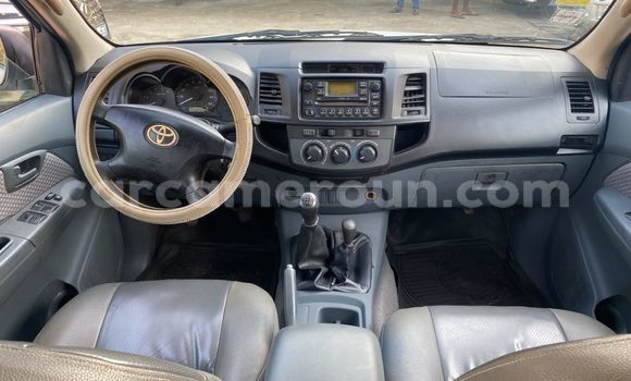 Acheter Occasion Voiture Toyota Hiluxe VIGO Blanc à Douala, Littoral Cameroon Acheter Occasion Voiture Toyota Hiluxe VIGO Blanc à Douala, Littoral Cameroon