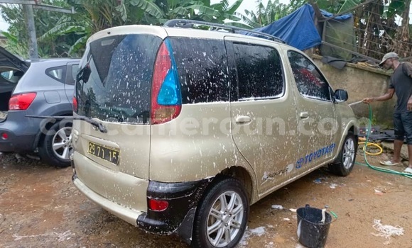 Acheter Occasion Voiture Toyota Yaris Verso Autre à Douala, Littoral Cameroon Acheter Occasion Voiture Toyota Yaris Verso Autre à Douala, Littoral Cameroon