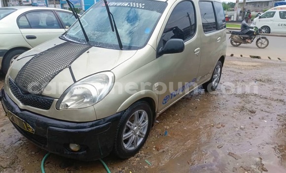 Acheter Occasion Voiture Toyota Yaris Verso Autre à Douala, Littoral Cameroon Acheter Occasion Voiture Toyota Yaris Verso Autre à Douala, Littoral Cameroon