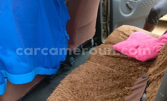 Acheter Occasion Voiture Toyota Yaris Verso Autre à Douala, Littoral Cameroon Acheter Occasion Voiture Toyota Yaris Verso Autre à Douala, Littoral Cameroon