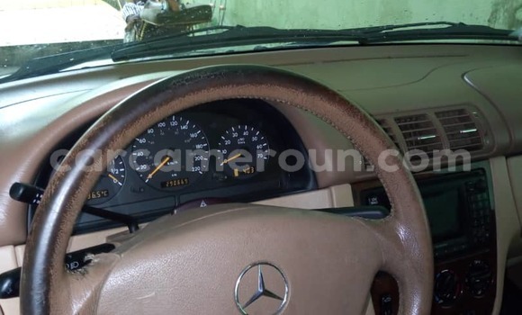 Acheter Occasion Voiture Mercedes‒Benz ML–Class Noir à Douala, Littoral Cameroon Acheter Occasion Voiture Mercedes‒Benz ML–Class Noir à Douala, Littoral Cameroon