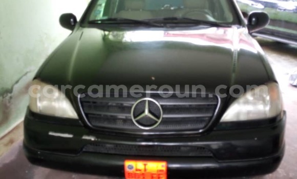 Acheter Occasion Voiture Mercedes‒Benz ML–Class Noir à Douala, Littoral Cameroon Acheter Occasion Voiture Mercedes‒Benz ML–Class Noir à Douala, Littoral Cameroon