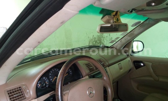 Acheter Occasion Voiture Mercedes‒Benz ML–Class Noir à Douala, Littoral Cameroon Acheter Occasion Voiture Mercedes‒Benz ML–Class Noir à Douala, Littoral Cameroon