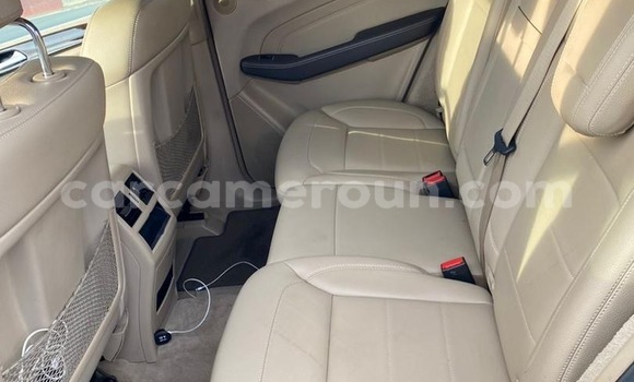 Acheter Import Voiture Mercedes‒Benz ML–Class Noir à Douala, Littoral Cameroon Acheter Import Voiture Mercedes‒Benz ML–Class Noir à Douala, Littoral Cameroon