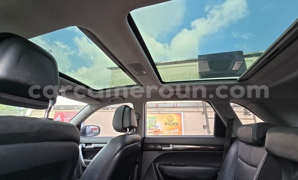 Buy Used Kia Sorento Silver Car in Yaounde in Central Cameroon Buy Used Kia Sorento Silver Car in Yaounde in Central Cameroon