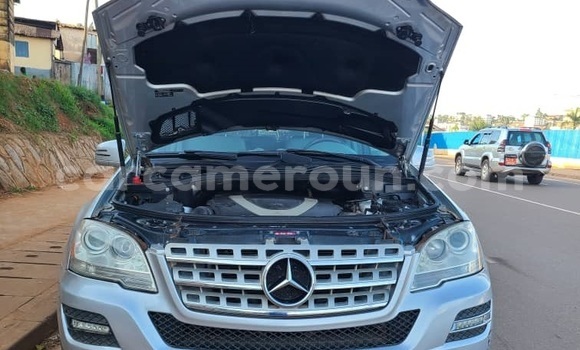 Acheter Occasion Voiture Mercedes Viano Gris à Yaoundé, Central Cameroon Acheter Occasion Voiture Mercedes Viano Gris à Yaoundé, Central Cameroon