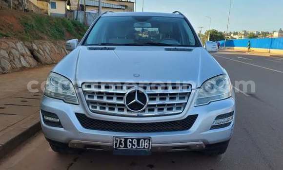 Acheter Occasion Voiture Mercedes Viano Gris à Yaoundé, Central Cameroon Acheter Occasion Voiture Mercedes Viano Gris à Yaoundé, Central Cameroon