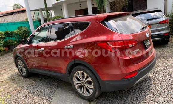 Sayi Na hannu Hyundai Santa Fe Red Mota in Douala a Ƙasar Kamaru Sayi Na hannu Hyundai Santa Fe Red Mota in Douala a Ƙasar Kamaru
