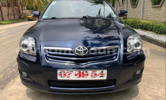 Acheter Occasion Voiture Toyota Avensis Bleu à Douala, Littoral Cameroon