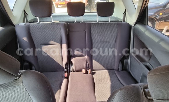 Acheter Neuf Voiture Toyota Corolla Verso Gris à Yaoundé, Central Cameroon Acheter Neuf Voiture Toyota Corolla Verso Gris à Yaoundé, Central Cameroon