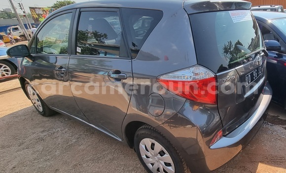 Acheter Neuf Voiture Toyota Corolla Verso Gris à Yaoundé, Central Cameroon Acheter Neuf Voiture Toyota Corolla Verso Gris à Yaoundé, Central Cameroon