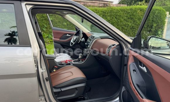 Sayi Sabo Hyundai Creta Azurfa Mota in Yaounde a Babban Kamaru Sayi Sabo Hyundai Creta Azurfa Mota in Yaounde a Babban Kamaru