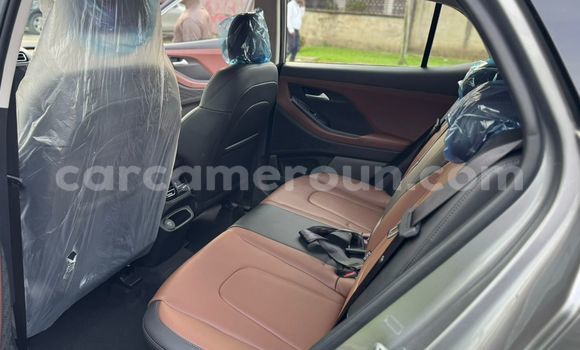 Sayi Sabo Hyundai Creta Azurfa Mota in Yaounde a Babban Kamaru Sayi Sabo Hyundai Creta Azurfa Mota in Yaounde a Babban Kamaru