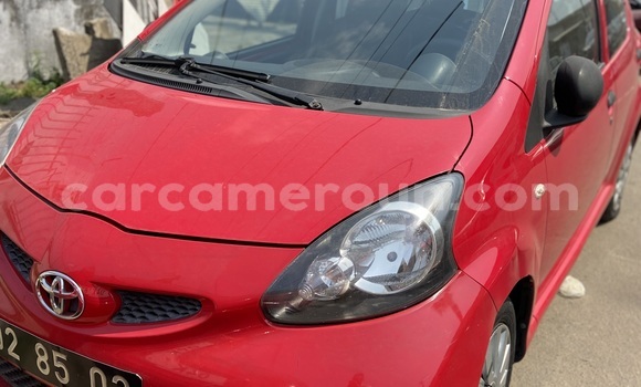 Acheter Import Voiture Toyota Aygo Rouge à Douala, Littoral Cameroon