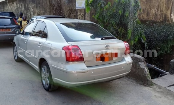 Sayi Sabo Toyota Avensis Sauran Mota in Douala a Ƙasar Kamaru Sayi Sabo Toyota Avensis Sauran Mota in Douala a Ƙasar Kamaru