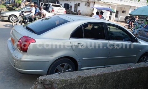 Sayi Sabo Toyota Avensis Sauran Mota in Douala a Ƙasar Kamaru Sayi Sabo Toyota Avensis Sauran Mota in Douala a Ƙasar Kamaru