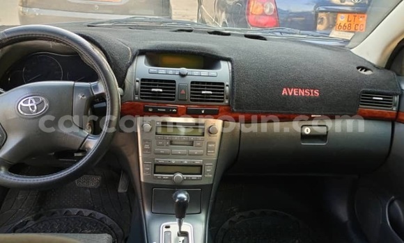 Sayi Sabo Toyota Avensis Sauran Mota in Douala a Ƙasar Kamaru Sayi Sabo Toyota Avensis Sauran Mota in Douala a Ƙasar Kamaru