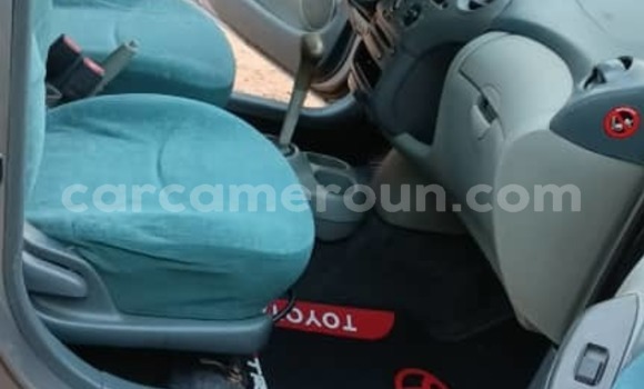 Buy Used Toyota Yaris Silver Car in Yaounde in Central Cameroon Buy Used Toyota Yaris Silver Car in Yaounde in Central Cameroon