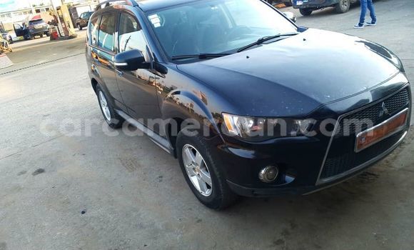 Buy Used Mitsubishi Outlander Black Car in Douala in Littoral Cameroon