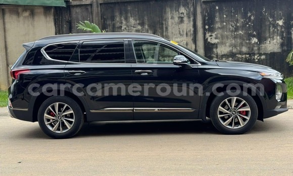 Buy New Hyundai Santa Fe Black Car in Douala in Littoral Cameroon Buy New Hyundai Santa Fe Black Car in Douala in Littoral Cameroon