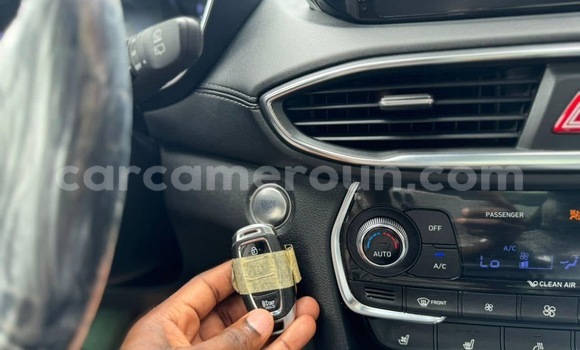 Buy New Hyundai Santa Fe Black Car in Douala in Littoral Cameroon Buy New Hyundai Santa Fe Black Car in Douala in Littoral Cameroon