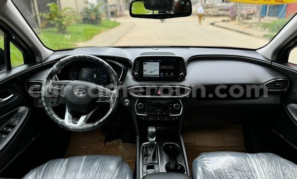 Buy New Hyundai Santa Fe Black Car in Douala in Littoral Cameroon Buy New Hyundai Santa Fe Black Car in Douala in Littoral Cameroon