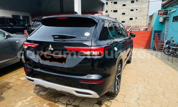 Acheter Occasion Voiture Mitsubishi Outlander Noir à Douala, Littoral Cameroon Acheter Occasion Voiture Mitsubishi Outlander Noir à Douala, Littoral Cameroon