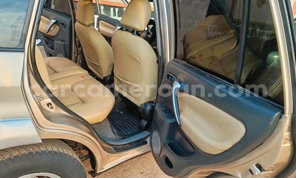 Acheter Occasion Voiture Toyota RAV4 Autre à Yaoundé, Central Cameroon Acheter Occasion Voiture Toyota RAV4 Autre à Yaoundé, Central Cameroon