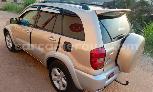 Acheter Occasion Voiture Toyota RAV4 Autre à Yaoundé, Central Cameroon Acheter Occasion Voiture Toyota RAV4 Autre à Yaoundé, Central Cameroon