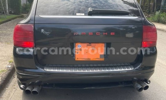 Sayi Na hannu Porsche Cayenne Black Mota in Douala a Ƙasar Kamaru Sayi Na hannu Porsche Cayenne Black Mota in Douala a Ƙasar Kamaru