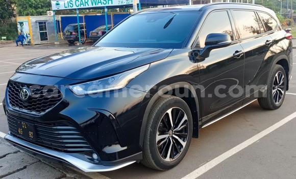 Sayi Na hannu Toyota Highlander Black Mota in Yaounde a Babban Kamaru Sayi Na hannu Toyota Highlander Black Mota in Yaounde a Babban Kamaru