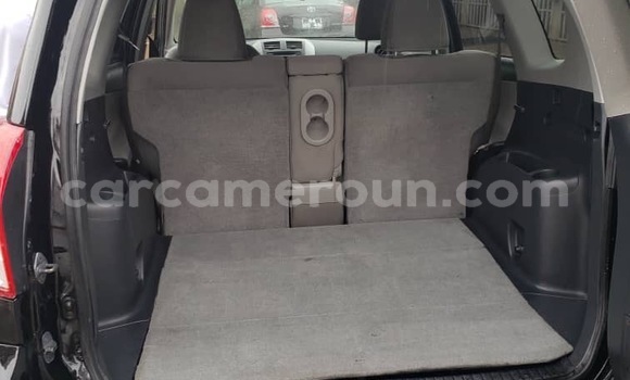 Acheter Neuf Voiture Toyota RAV4 Noir à Douala, Littoral Cameroon Acheter Neuf Voiture Toyota RAV4 Noir à Douala, Littoral Cameroon