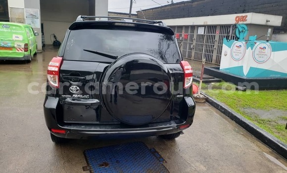 Acheter Neuf Voiture Toyota RAV4 Noir à Douala, Littoral Cameroon Acheter Neuf Voiture Toyota RAV4 Noir à Douala, Littoral Cameroon