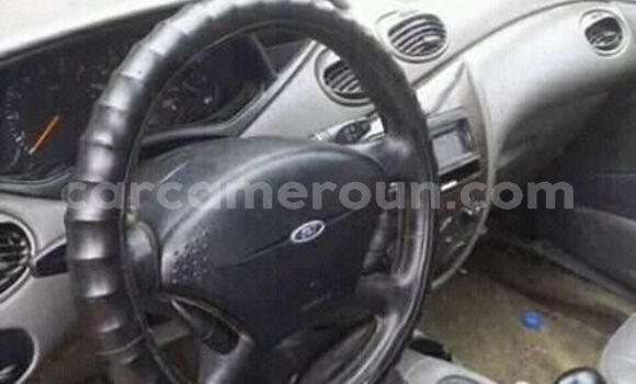Sayi Na hannu Ford Focus Azurfa Mota in Douala a Ƙasar Kamaru Sayi Na hannu Ford Focus Azurfa Mota in Douala a Ƙasar Kamaru