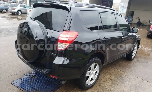 Acheter Neuf Voiture Toyota RAV4 Noir à Douala, Littoral Cameroon Acheter Neuf Voiture Toyota RAV4 Noir à Douala, Littoral Cameroon